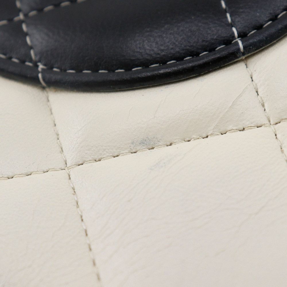 Chanel Chanel Chanel Deauville Matelasse Calfskin 2way Shoulder Bag Leather Shoulder Bag Size ONE SIZE - 10 Thumbnail
