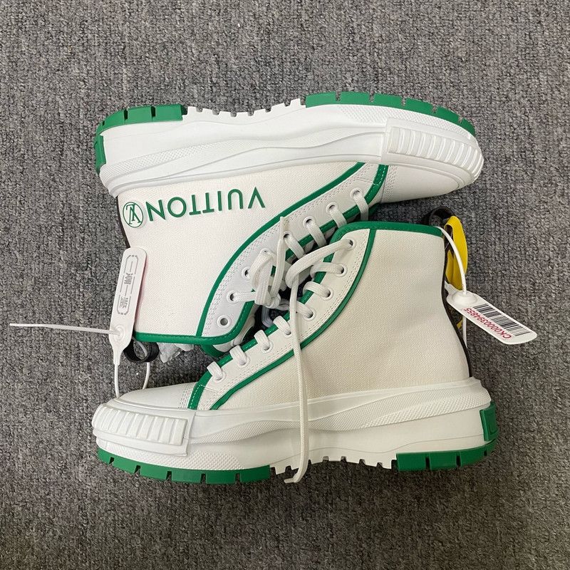 Louis Vuitton Louis Vuitton High-Top Sneakers in White and Green 0079 Size US 10 / EU 43 - 4 Thumbnail