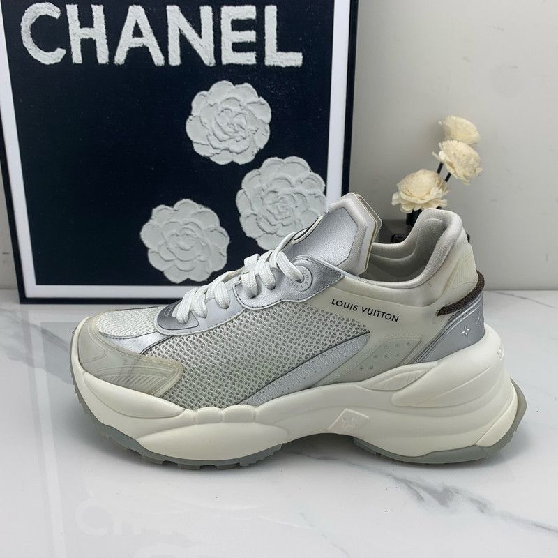 Louis Vuitton Louis Vuitton Run 55 Low Top Sneakers 0079 Size US 5.5 / EU 38 - 6 Thumbnail