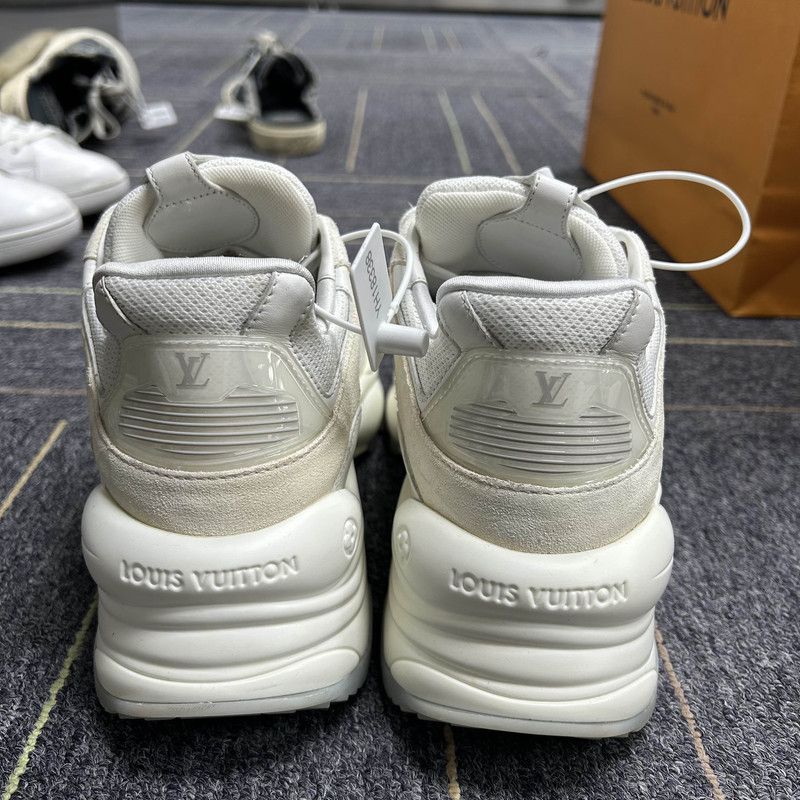 Louis Vuitton Louis Vuitton Run 55 Comfortable White Casual Sneakers 0079 Size US 8 / EU 41 - 3 Thumbnail