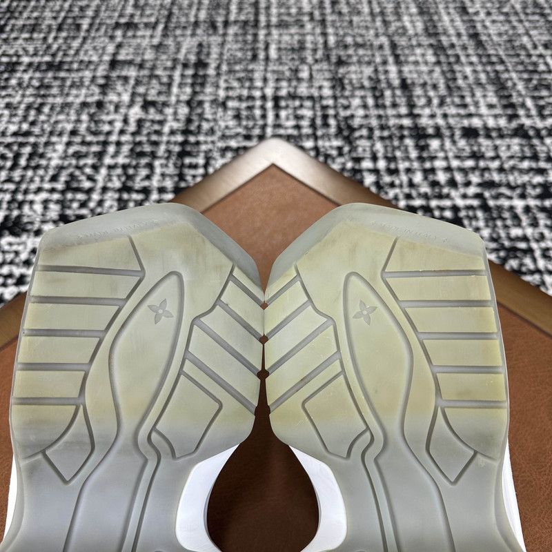 Louis Vuitton Louis Vuitton Archlight 2.0 Low Top Sneakers 0079 Size US 7 / EU 40 - 11 Thumbnail