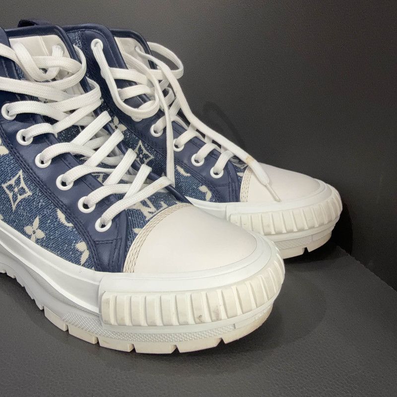 Louis Vuitton Louis Vuitton Squad Boot Monogram High-Top Sneakers 0079 Size US 6 / EU 39 - 9 Thumbnail