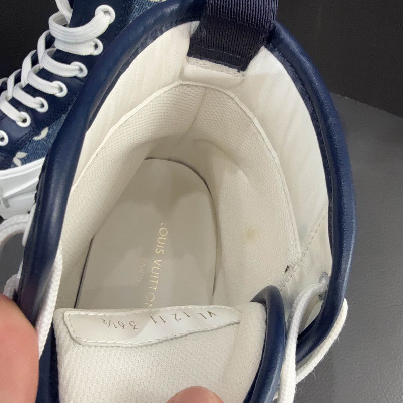 Louis Vuitton Louis Vuitton Squad Boot Monogram High-Top Sneakers 0079 Size US 6 / EU 39 - 12 Thumbnail