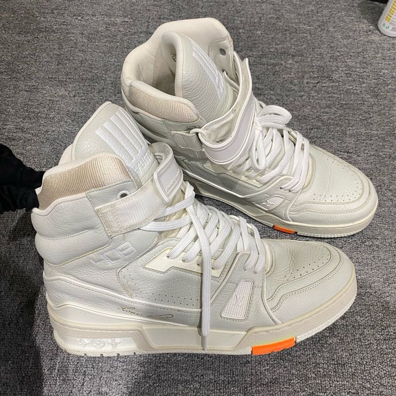 Louis Vuitton Louis Vuitton Trainer Stylish High-Top Sneakers 0079 Size US 10 / EU 43 - 8 Thumbnail