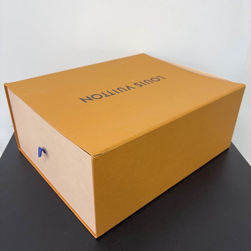 Louis Vuitton Louis Vuitton Trainer Low-Top Sneakers in White and Orange 0079 Size US 10 / EU 43 - 6 Thumbnail