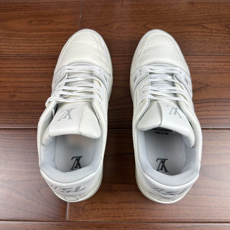 Louis Vuitton Louis Vuitton White Trainer Low Top Sneakers 0079 Size US 10 / EU 43 - 9 Thumbnail