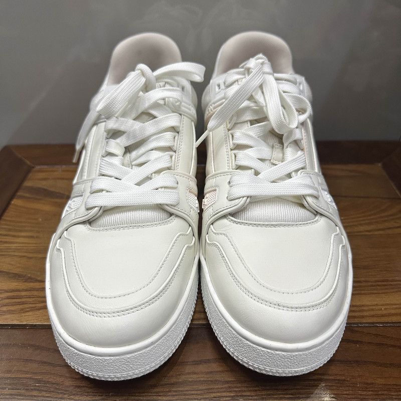 Louis Vuitton Louis Vuitton White Trainer Sneakers for All 0079 Size US 10 / EU 43 - 2 Thumbnail