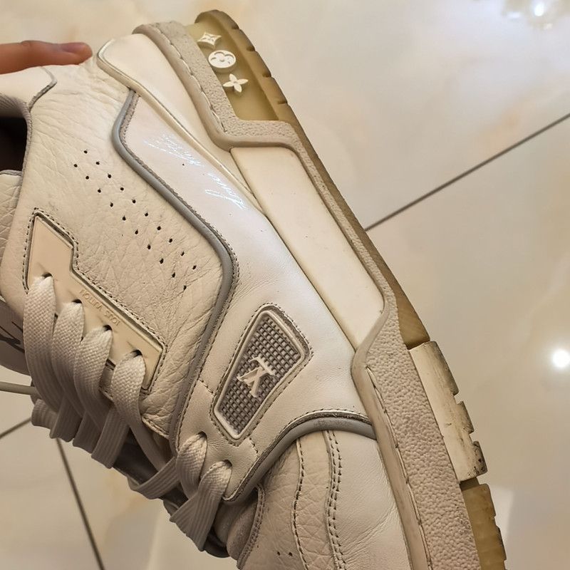 Louis Vuitton Louis Vuitton White Cement Low-Top Sneakers 0079 Size US 10 / EU 43 - 7 Thumbnail