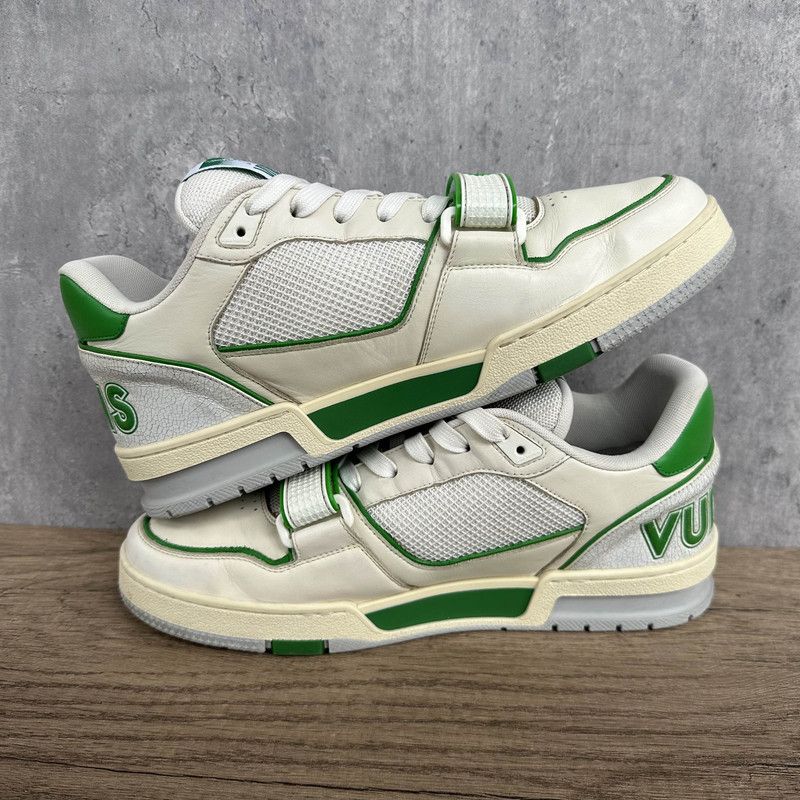 Louis Vuitton Louis Vuitton Trainer Classic Green and White Sneakers 0079 Size US 10 / EU 43 - 7 Thumbnail