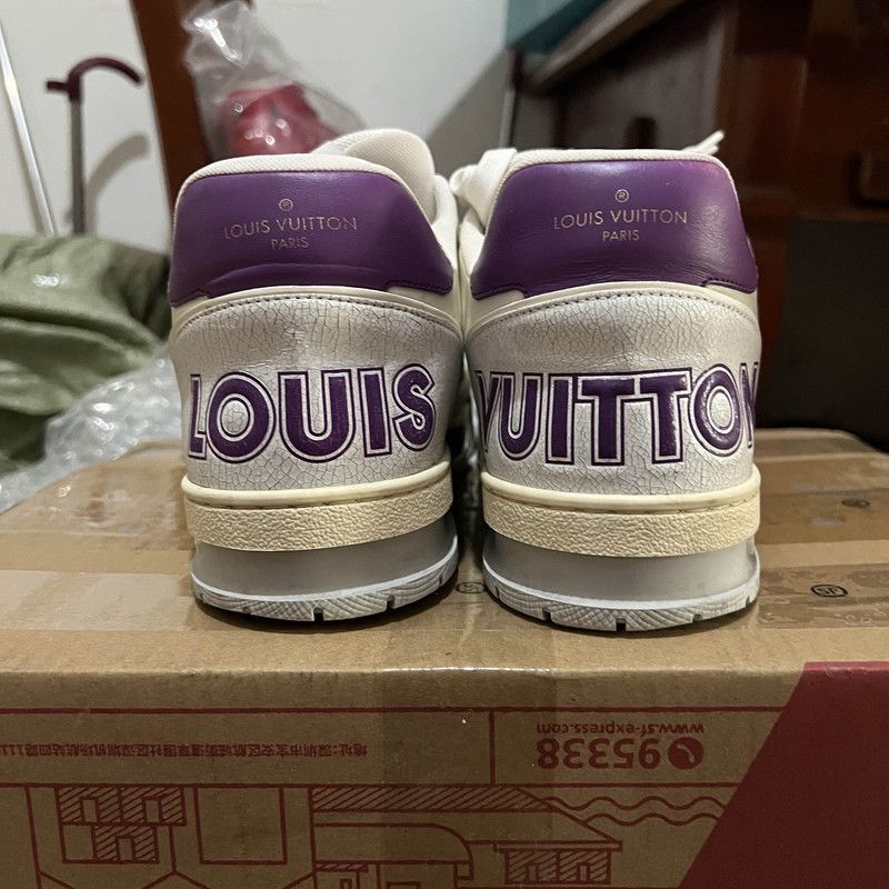 Louis Vuitton Louis Vuitton Trainer Fashion Sneakers in White Purple 0079 Size US 10 / EU 43 - 3 Thumbnail