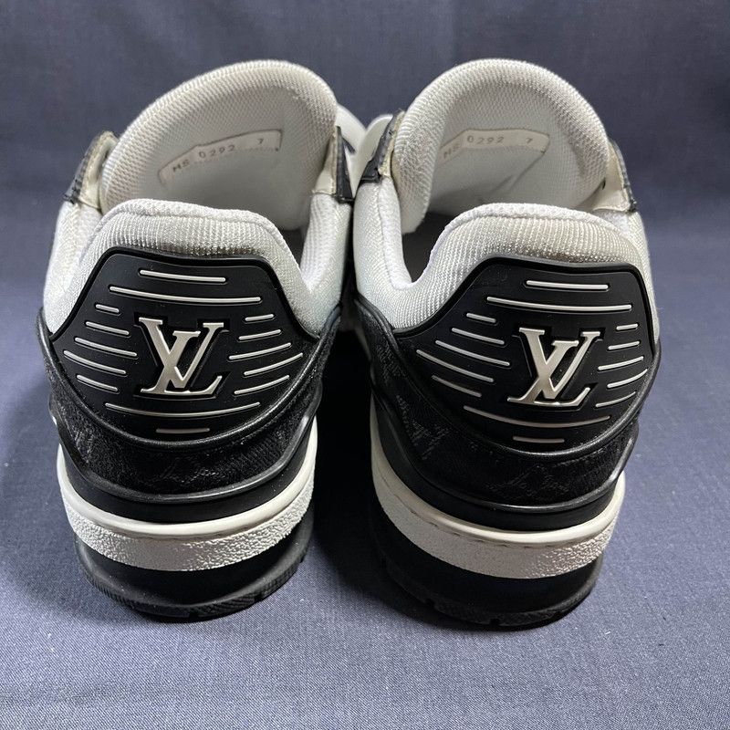 Louis Vuitton Louis Vuitton Trainer Low Top Panda Sneakers 0079 Size US 10 / EU 43 - 3 Thumbnail