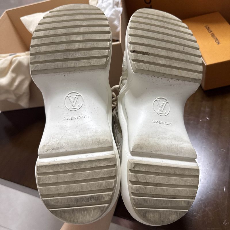 Louis Vuitton Louis Vuitton Archlight Casual Sneakers for Women 0079 Size US 7.5 / IT 37.5 - 4 Thumbnail