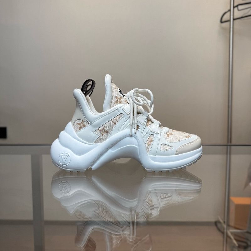 Louis Vuitton Louis Vuitton Archlight 1.0 Fashion Sneakers for Women 0079 Size US 5 / IT 35 - 4 Thumbnail