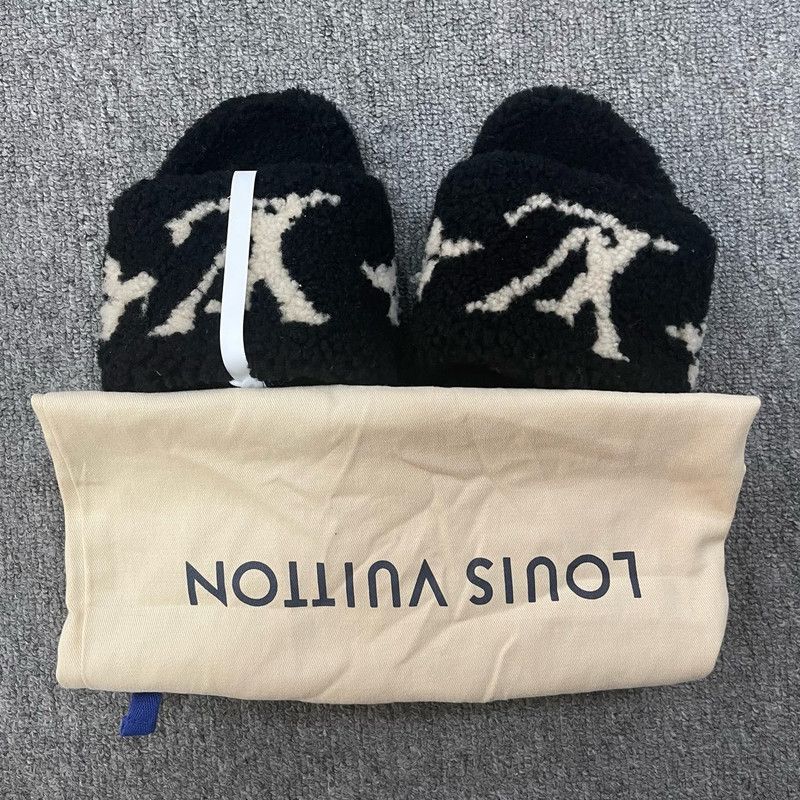 Louis Vuitton Louis Vuitton Comfort Slide Sandals in Black 0079 Size US 6 / EU 39 - 8 Thumbnail