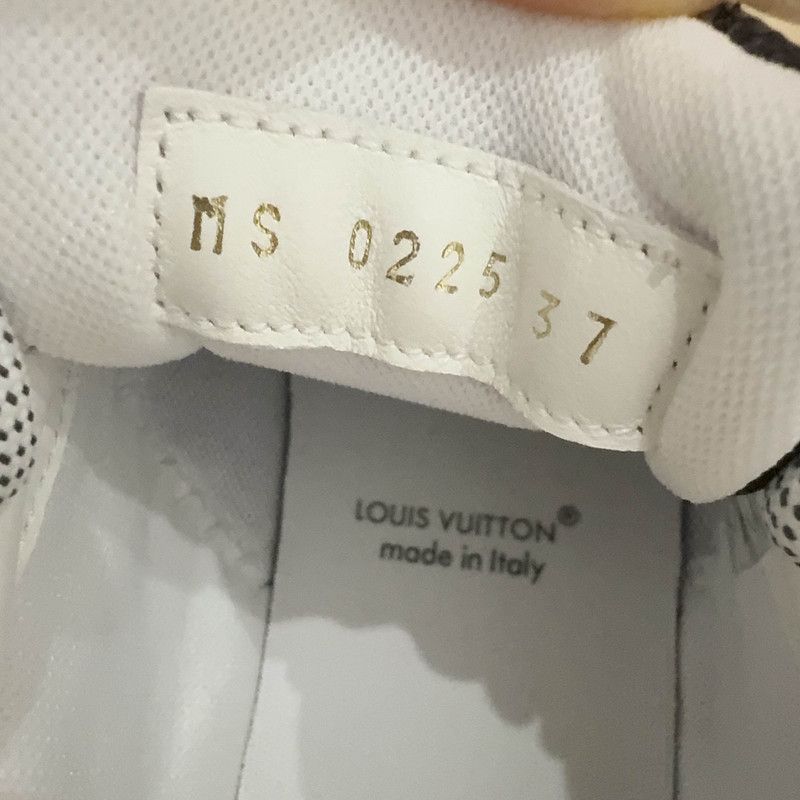 Louis Vuitton Louis Vuitton Olympia Black Low-Top Sneakers 0079 Size US 9 / EU 42 - 5 Thumbnail