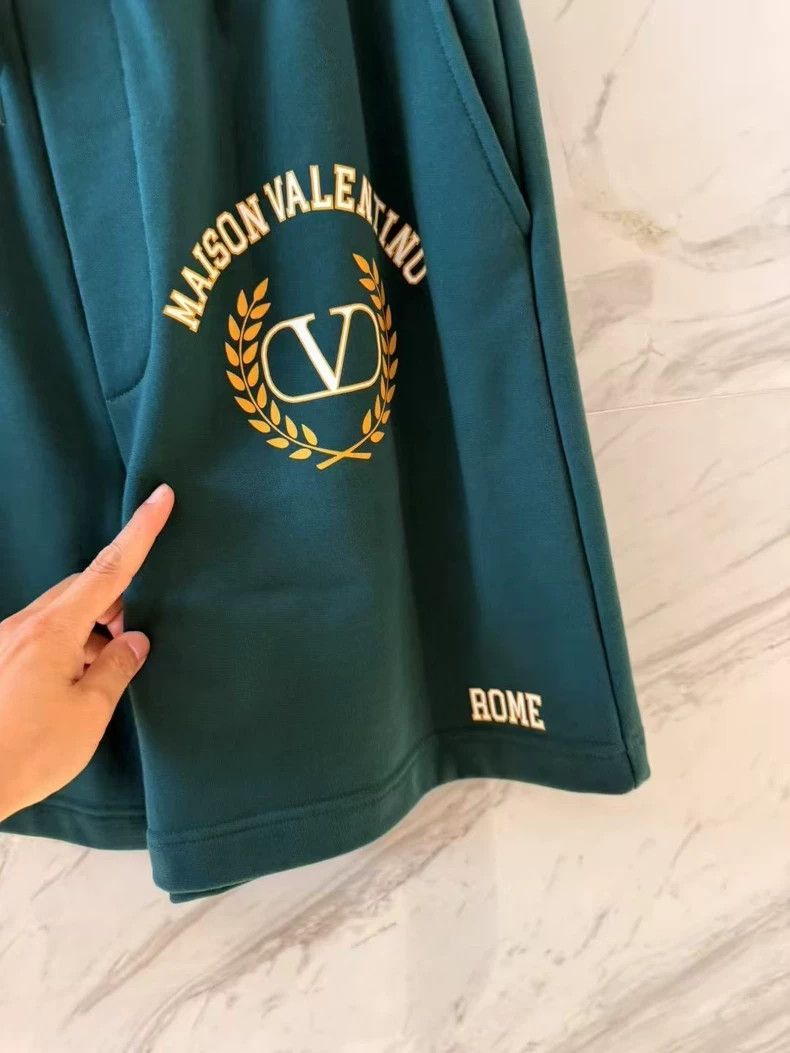 Valentino Valentino Green Sweat Shorts with Logo Size US 34 / EU 50 - 2 Thumbnail