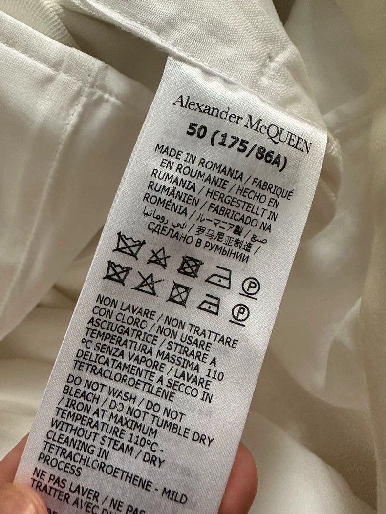 Alexander McQueen Alexander McQueen White Cropped Pants Size US 30 / EU 46 - 4 Thumbnail
