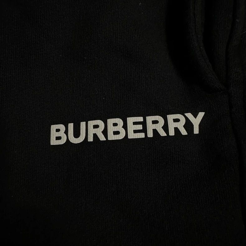 Burberry Burberry Cotton Black Loose Shorts Size US 30 / EU 46 - 7 Thumbnail
