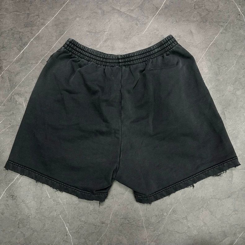 Balenciaga Balenciaga 25 Flame Double Ring Distressed Shorts Size US 30 / EU 46 - 2 Thumbnail