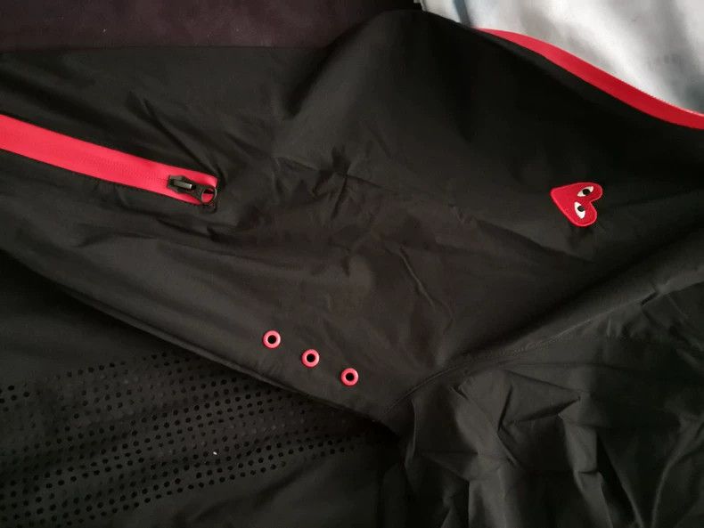 Arc'teryx Waterproof Black Outdoor Jacket with Red Details- DMC Size US L / EU 52-54 / 3 - 4 Thumbnail