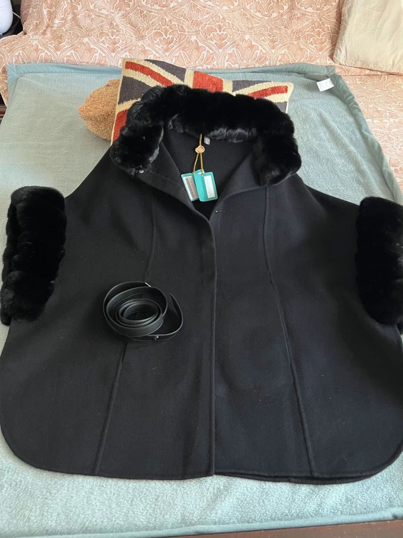 Loro Piana Loro Piana Salzburg Cashmere Fur Cape -dmc Size US L / EU 52-54 / 3 - 2 Thumbnail