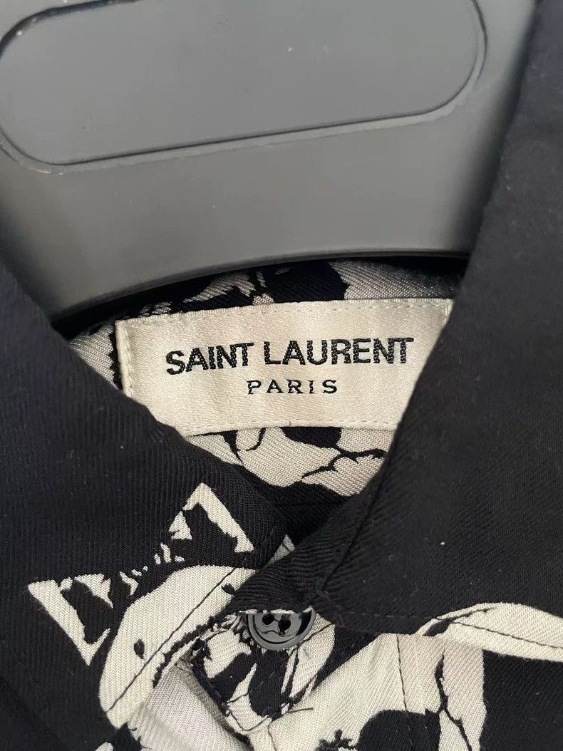 Saint Laurent Paris Saint Laurent Skull Print Silk Shirt Size US L / EU 52-54 / 3 - 4 Thumbnail
