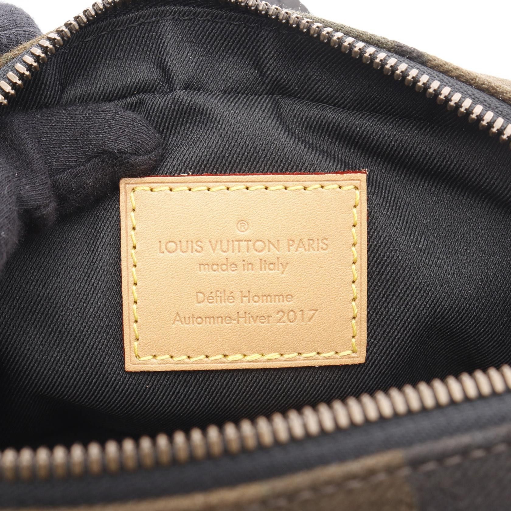 Louis Vuitton Louis Vuitton LOUIS VUITTON × Supreme Monogram Canvas Waist Bag Limited Canvas Belt Bag M44202 Size ONE SIZE - 4 Thumbnail