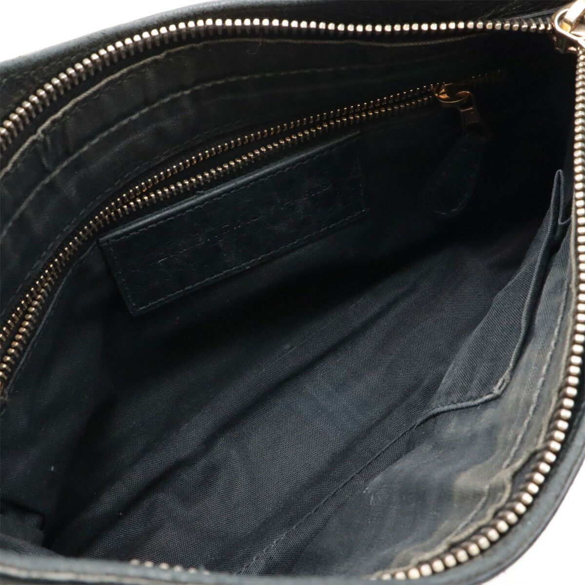 Balenciaga Balenciaga Balenciaga Giant Hip Leather Shoulder Bag Leather Shoulder Bag 237203 Size ONE SIZE - 7 Thumbnail