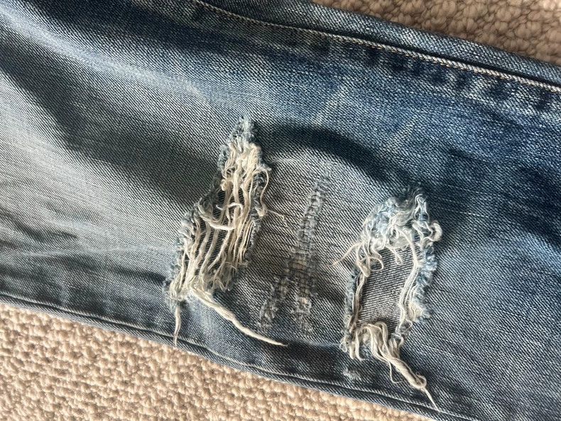 Saint Laurent Paris Saint Laurent Distressed Denim Jeans Size US 32 / EU 48 - 8 Thumbnail