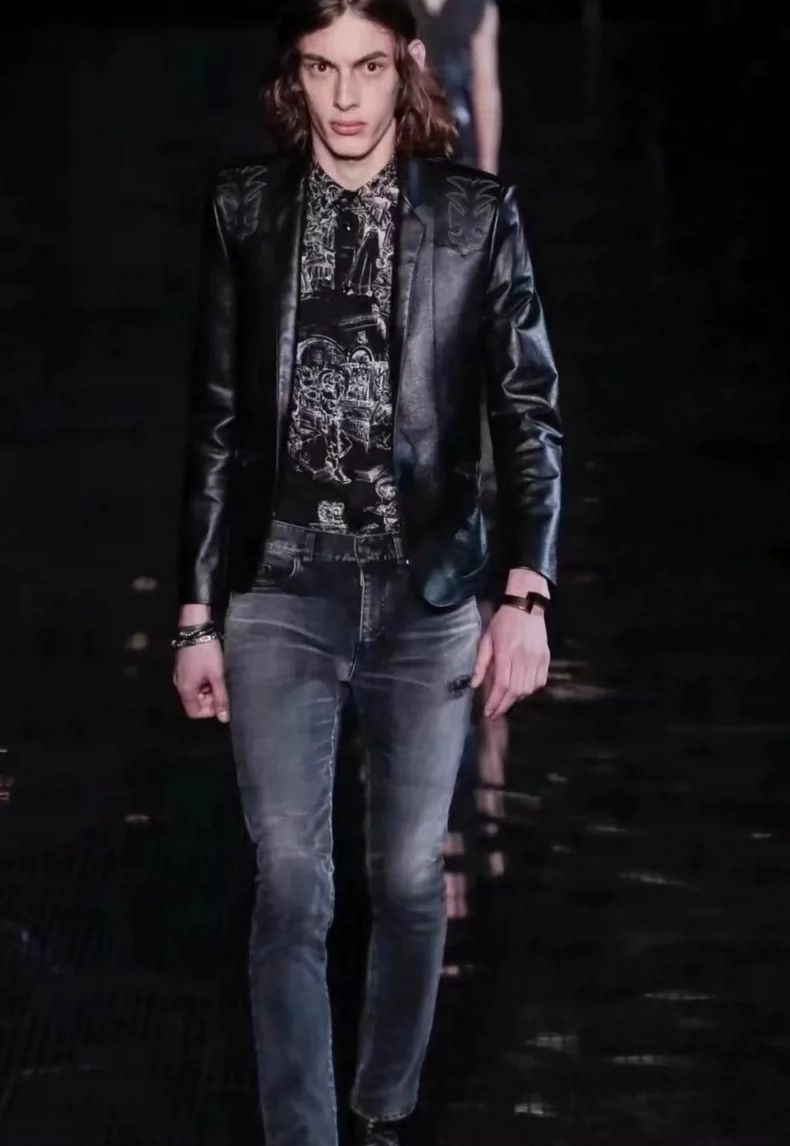 Saint Laurent Paris Saint Laurent Skull Print Short Sleeve Shirt Size US L / EU 52-54 / 3 - 6 Thumbnail