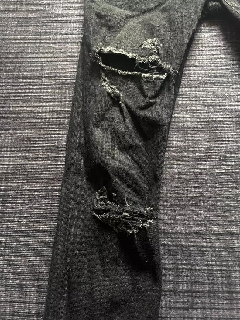 Saint Laurent Paris Saint Laurent Distressed Denim Jeans Size US 31 - 3 Thumbnail