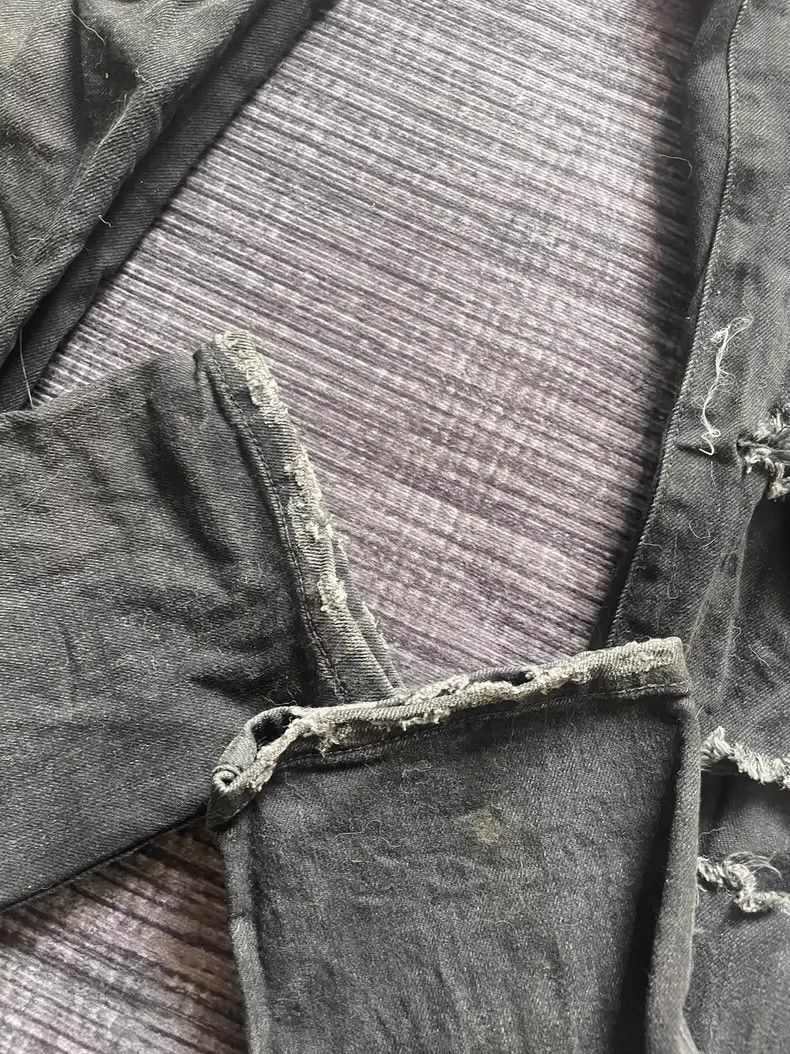 Saint Laurent Paris Saint Laurent Distressed Denim Jeans Size US 31 - 4 Thumbnail