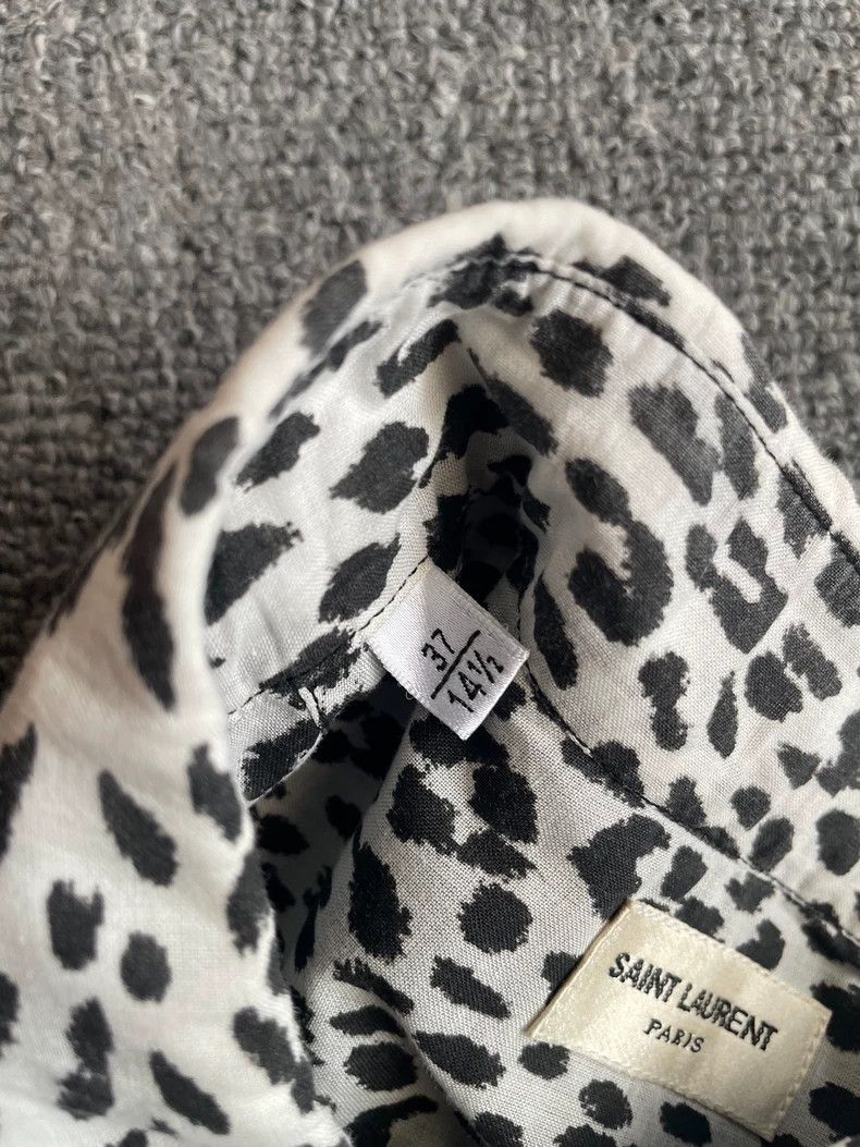 Saint Laurent Paris Saint Laurent Leopard Print Button-Up Shirt Size US M / EU 48-50 / 2 - 5 Thumbnail