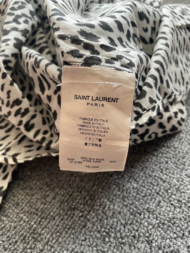 Saint Laurent Paris Saint Laurent Leopard Print Button-Up Shirt Size US M / EU 48-50 / 2 - 6 Thumbnail