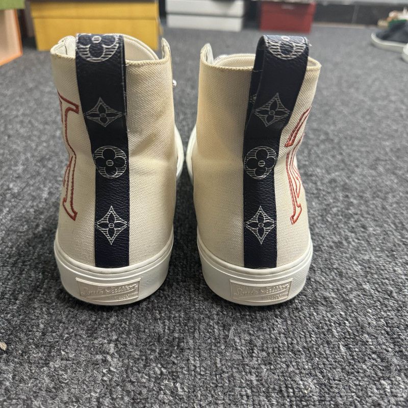 Louis Vuitton Louis Vuitton Tattoo Monogram High-Top Sneakers 0079 Size US 10 / EU 43 - 3 Thumbnail