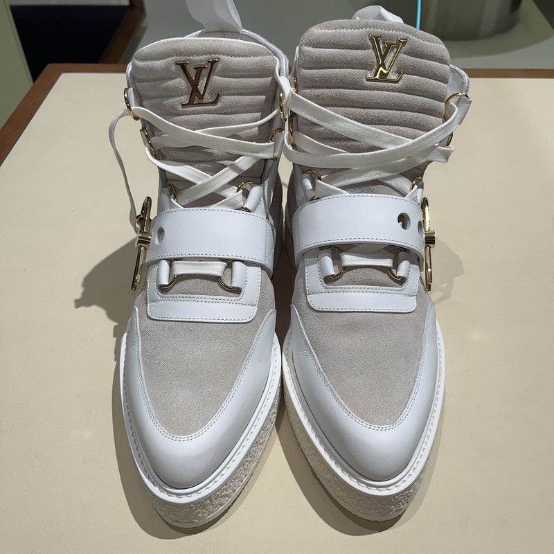 Louis Vuitton Louis Vuitton Creeper White Suede Martin Boots 0079 Size US 8 / EU 41 - 2 Thumbnail