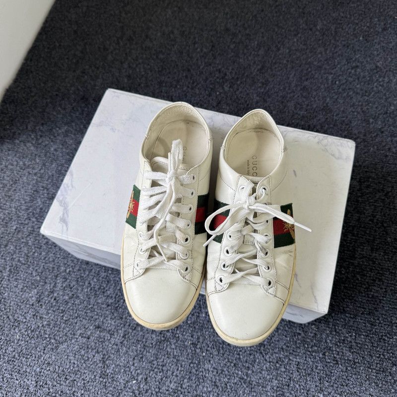 Gucci Gucci Ace Leather Bee Low-Top Sneakers 0079 Size US 5.5 / EU 38 - 2 Thumbnail
