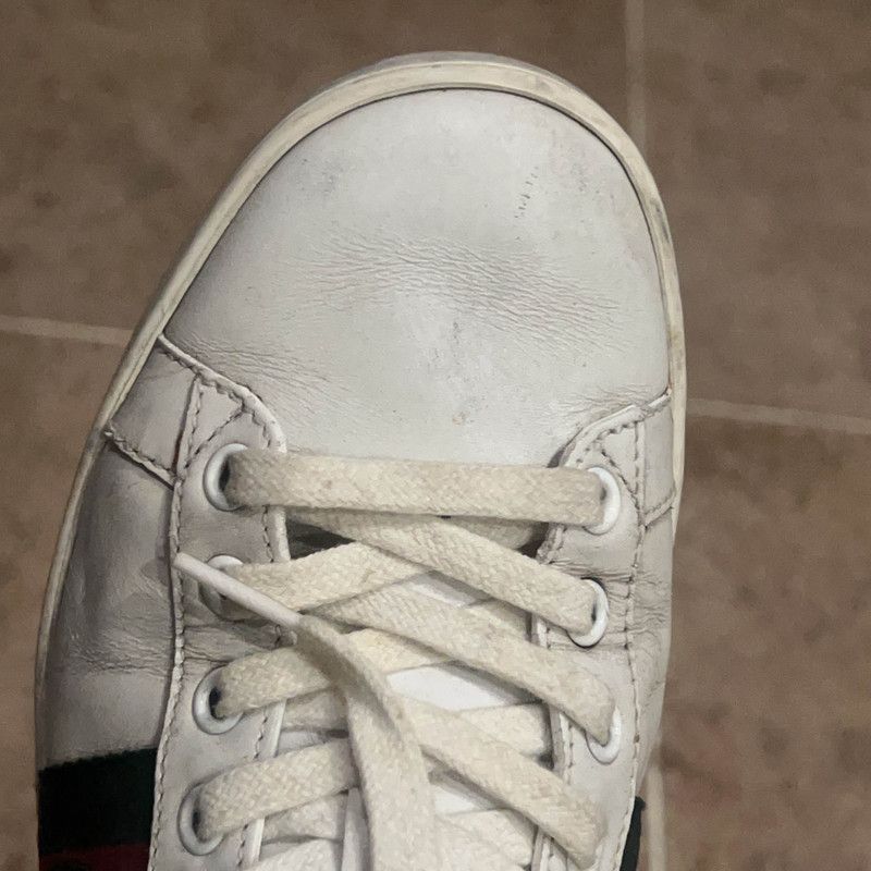 Gucci Gucci Leather Low-Top Sneakers with Embroidery 0079 Size US 5.5 / EU 38 - 7 Thumbnail