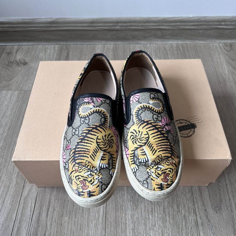 Gucci Gucci Floral Slip-On Sneakers with Tiger Motif 0079 Size US 6.5 / EU 39-40 - 2 Thumbnail