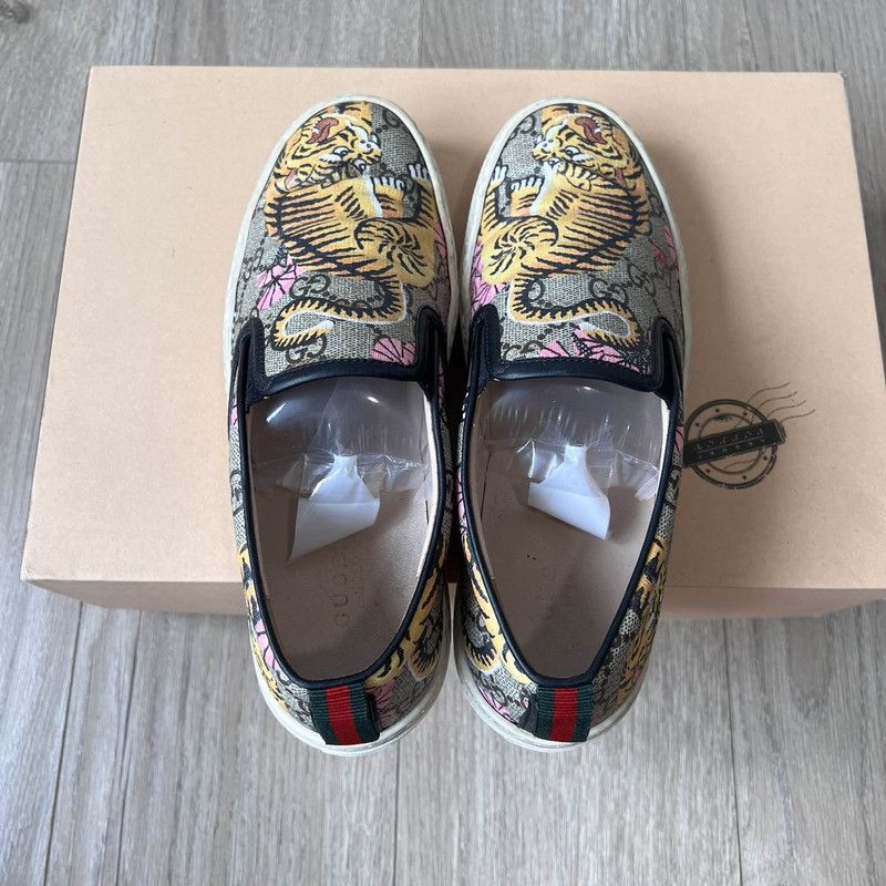 Gucci Gucci Floral Slip-On Sneakers with Tiger Motif 0079 Size US 6.5 / EU 39-40 - 6 Thumbnail