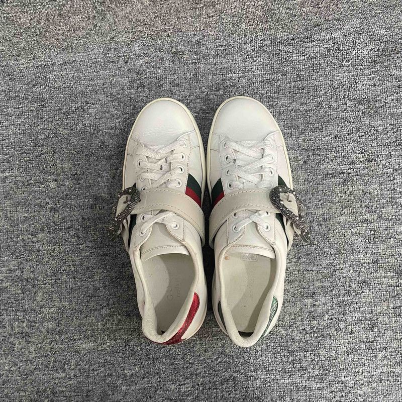 Gucci Gucci Leather Casual Fashion Sneakers in White 0079 Size US 7.5 / EU 40-41 - 12 Thumbnail