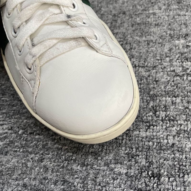 Gucci Gucci Leather Casual Fashion Sneakers in White 0079 Size US 7.5 / EU 40-41 - 7 Thumbnail