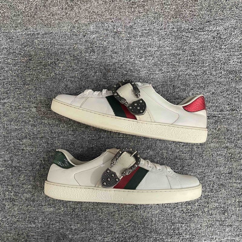 Gucci Gucci Leather Casual Fashion Sneakers in White 0079 Size US 7.5 / EU 40-41 - 10 Thumbnail