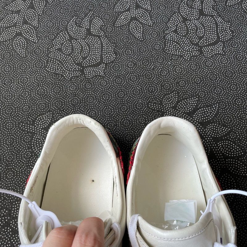Gucci Gucci Ace Embroidered Low-Top Sneakers 0079 Size US 7.5 / EU 40-41 - 8 Thumbnail