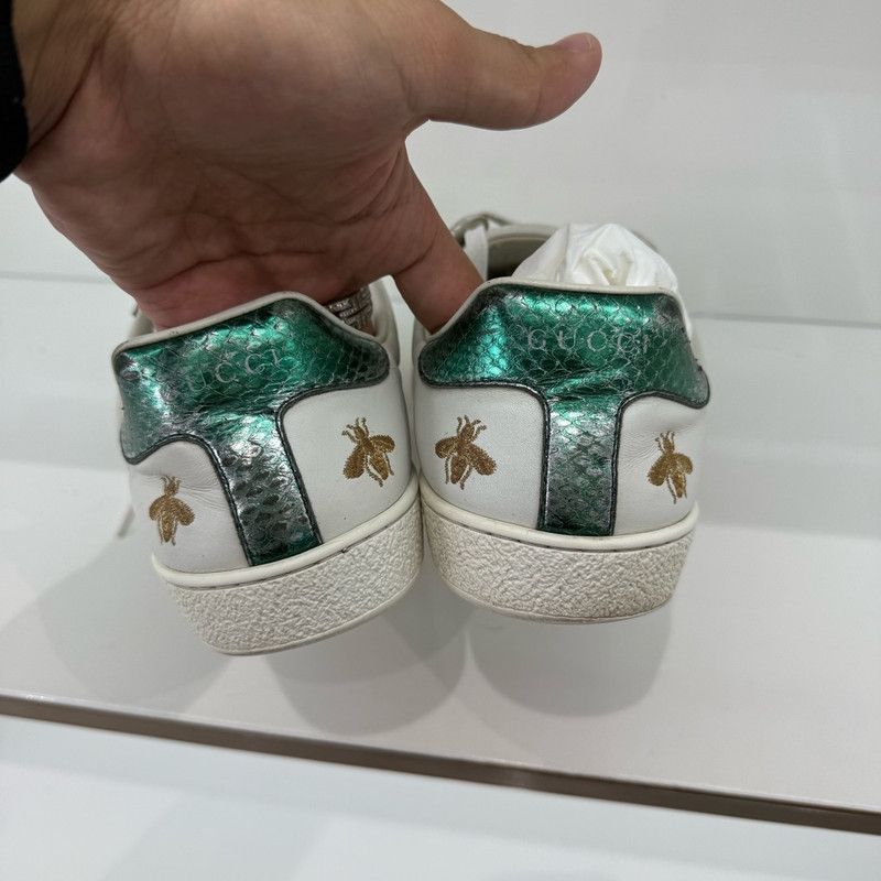 Gucci Gucci Ace Embroidered Bee Fashion Sneakers for Men 0079 Size US 7.5 / EU 40-41 - 3 Thumbnail