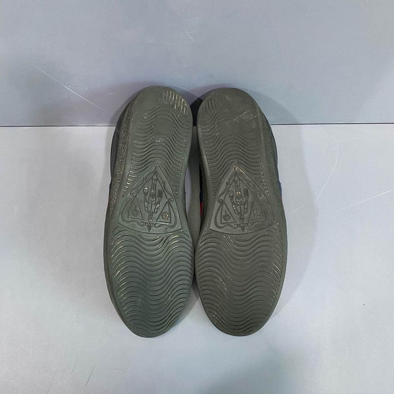Gucci Gucci Ace Black Bee Embroidered Sneakers for Men 0079 Size US 10.5 / EU 43-44 - 4 Thumbnail