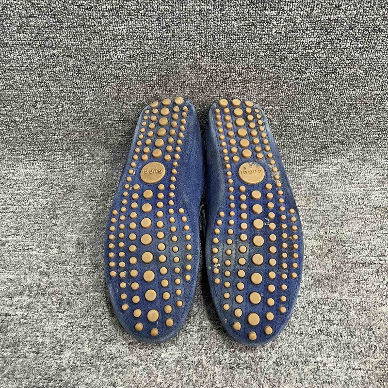 Gucci Gucci Navy Blue Suede Loafers with Silver Buckle 0079 Size US 9.5 / EU 42-43 - 4 Thumbnail