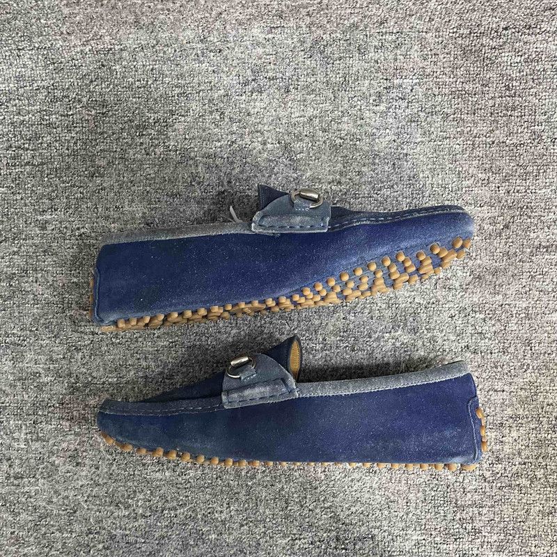 Gucci Gucci Navy Blue Suede Loafers with Silver Buckle 0079 Size US 9.5 / EU 42-43 - 11 Thumbnail