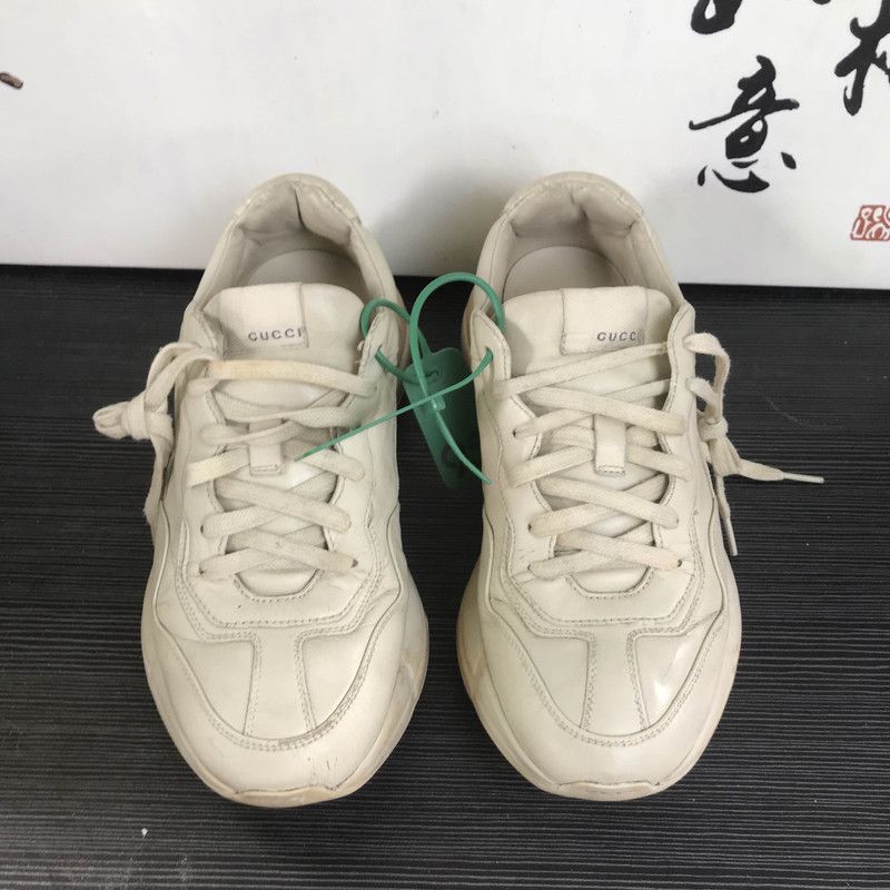 Gucci Gucci Rhyton Vintage Dad Sneakers in Ivory 0079 Size US 8 / EU 41 - 2 Thumbnail