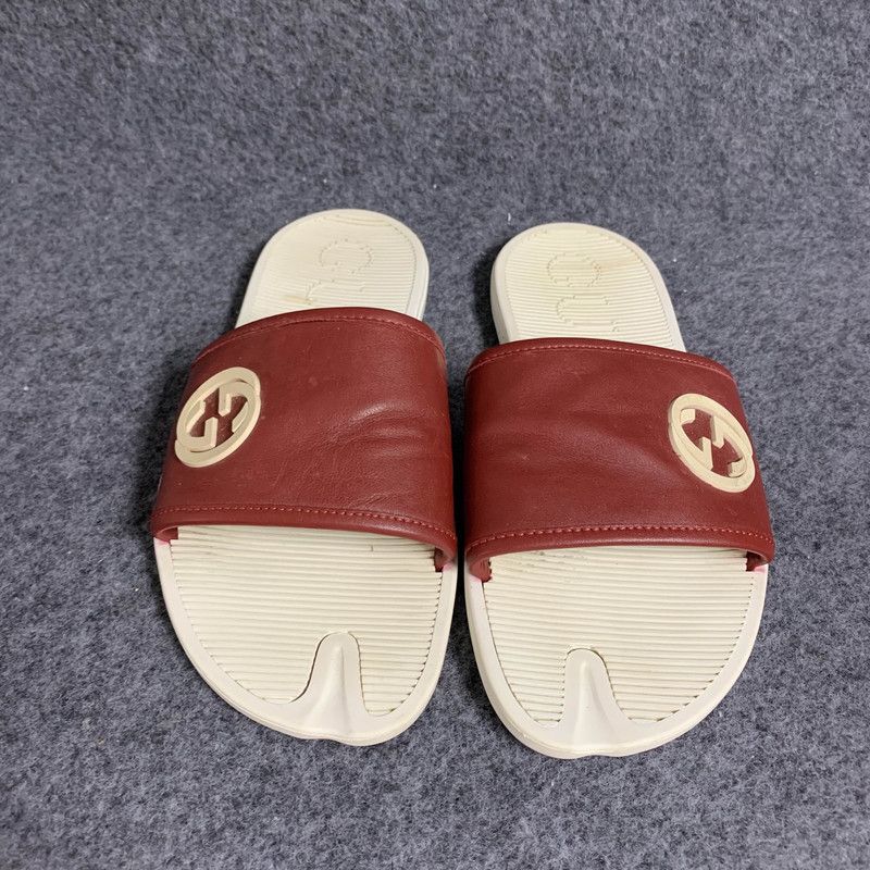 Gucci Gucci Red Slide Sandals for Men 0079 Size US 8.5 / EU 41-42 - 2 Thumbnail